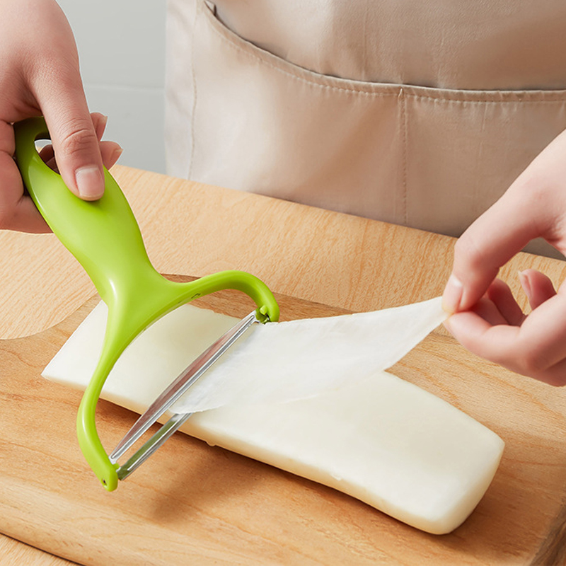 Éplucheur de légumes et de fru - Household Kitchen Gadgets Vegetable Cutter Silk Cutter avis et prix