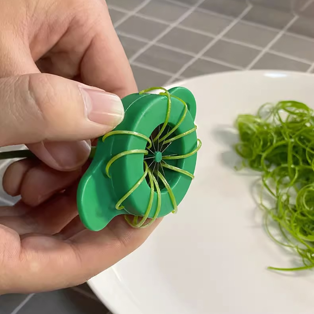 Mini coupe-fleur d'oignon, déc - Household Kitchen Gadgets Vegetable Cutter Silk Cutter avis et prix